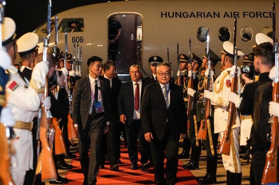 Hungarian prime minister arrives in Beijing for 3rd Belt and Road Forum for Int'l Cooperation