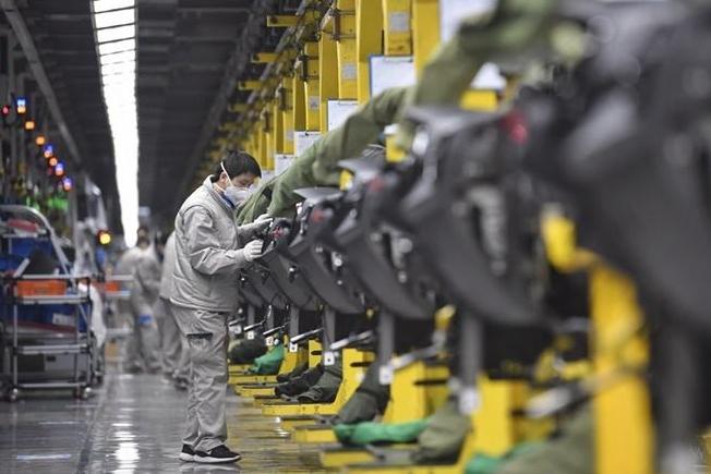 China to formulate action plan for manufacturing industry's green, low-carbon development