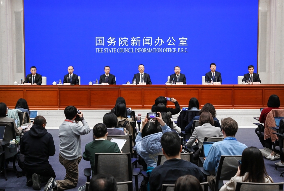 SCIO briefing on boosting consumption