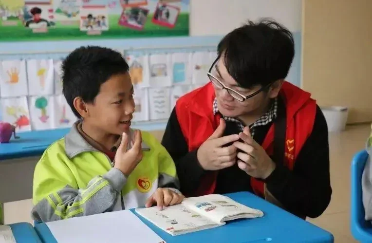 China hits 97% enrollment rate for disabled students in compulsory education