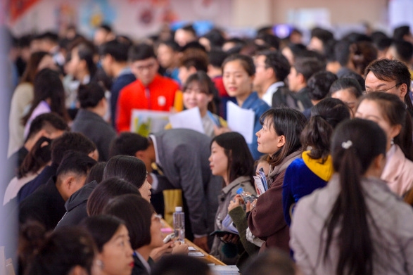 China's job market generally stable in August