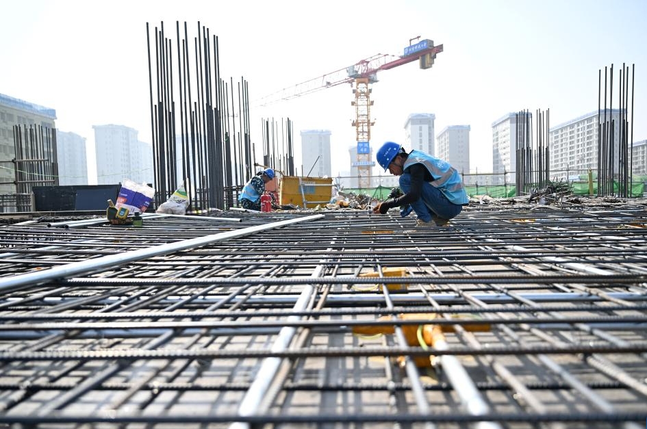 China's fixed-asset investment up 1.7% in Q1