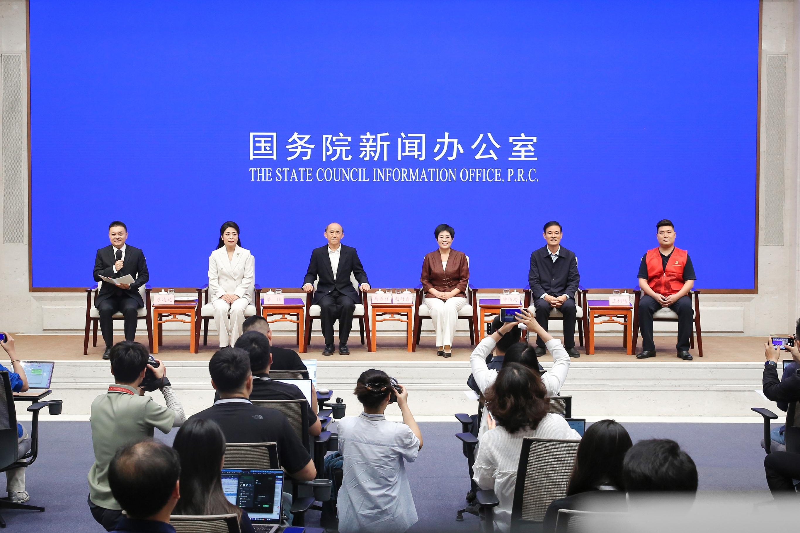 Party members share stories of serving the people
